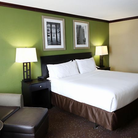 Holiday Inn Chicago/Oak Brook By Ihg Oakbrook Terrace Buitenkant foto