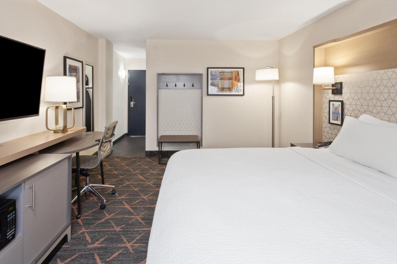 Holiday Inn Chicago/Oak Brook By Ihg Oakbrook Terrace Buitenkant foto