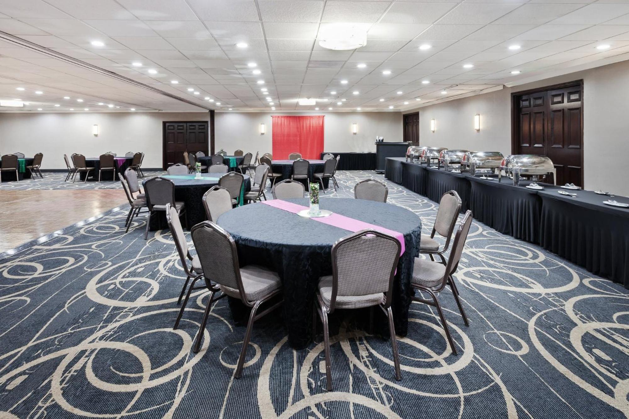 Holiday Inn Chicago/Oak Brook By Ihg Oakbrook Terrace Buitenkant foto