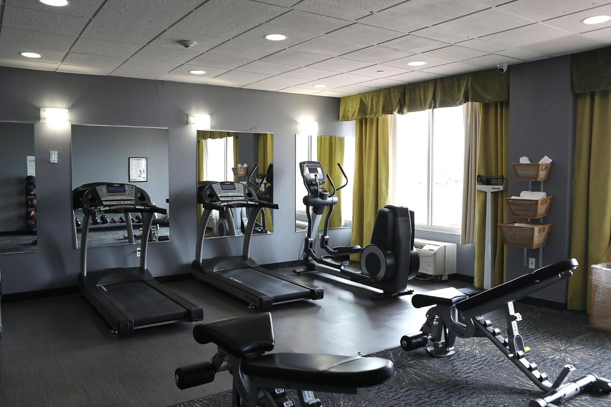 Holiday Inn Chicago/Oak Brook By Ihg Oakbrook Terrace Buitenkant foto