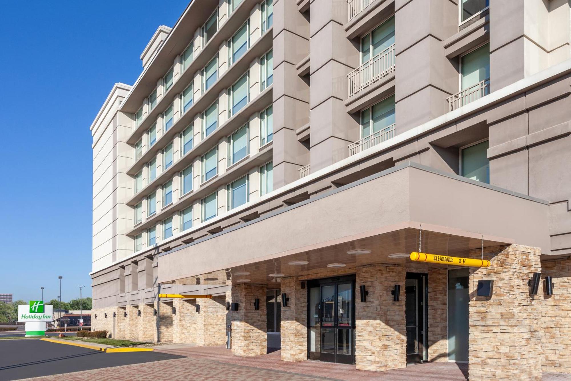 Holiday Inn Chicago/Oak Brook By Ihg Oakbrook Terrace Buitenkant foto